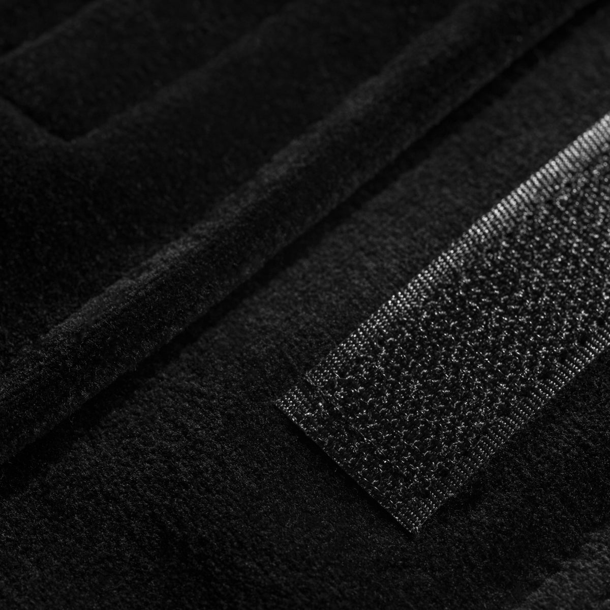 COSMETISCHE HOOFDBAND VELOURS ZWART
